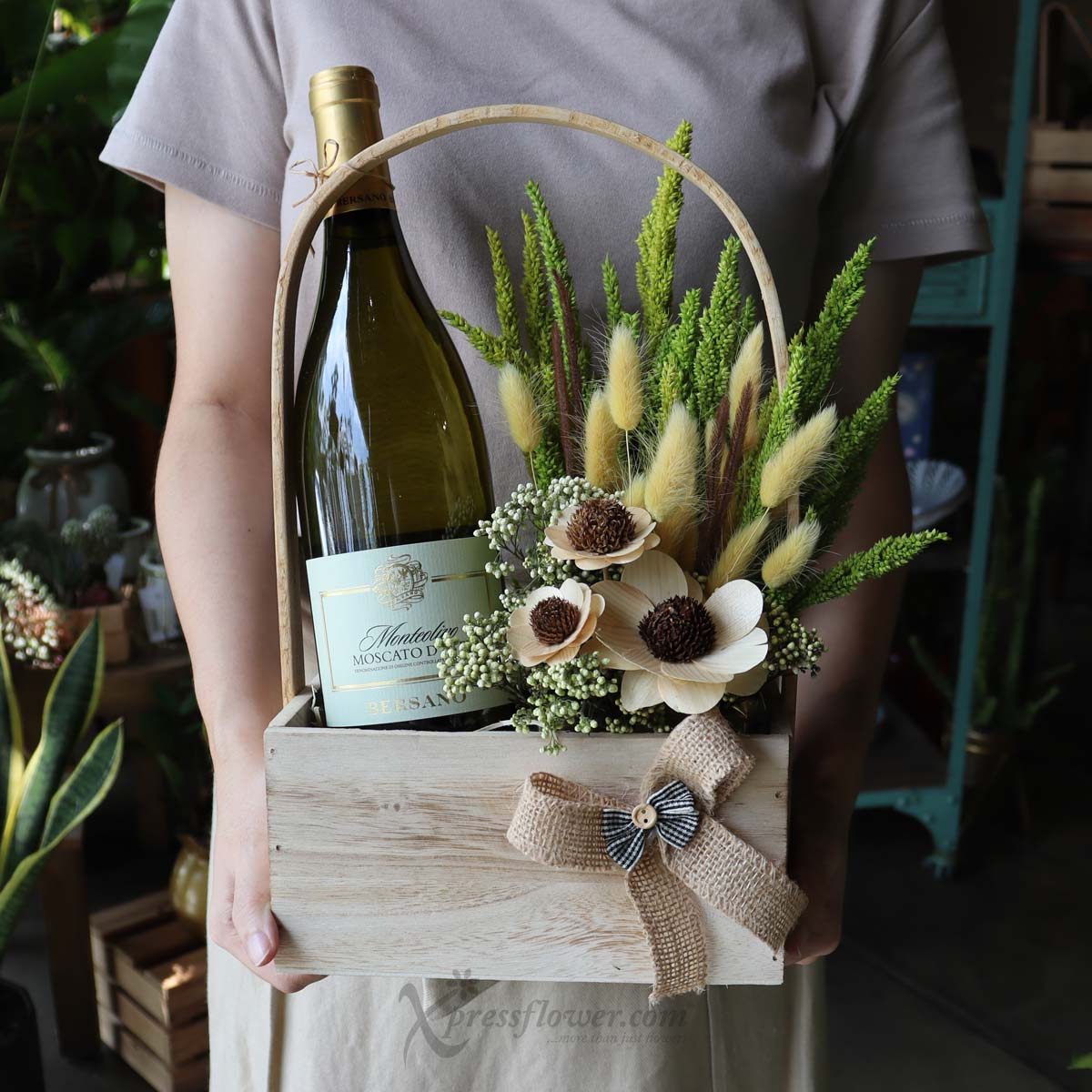 AR2303 Wooden Splendour (Moscato with Wooden Flowers) 4b