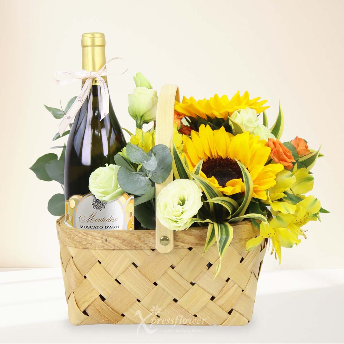 Sweet Sparkle (Sunflowers with  Bersano Moscato D'asti)