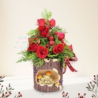 Yuletide Warmth (Red Rose Sprays)
