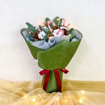 Pinest Christmas (Dried Cotton Flowers & Pine Cones with Candy Canes)