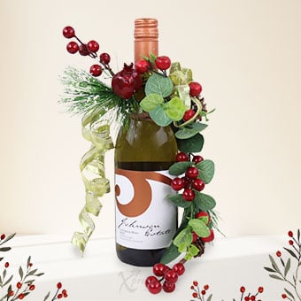 Noel Blanc (Sauvignon Blanc with Christmas decorations)