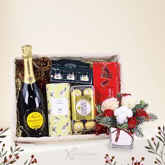 Prosecco Bliss (Christmas Gift Basket)