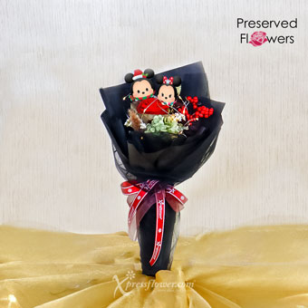 XMPR2245 Preserved Passion (Disney Christmas Preserved Bouquet)