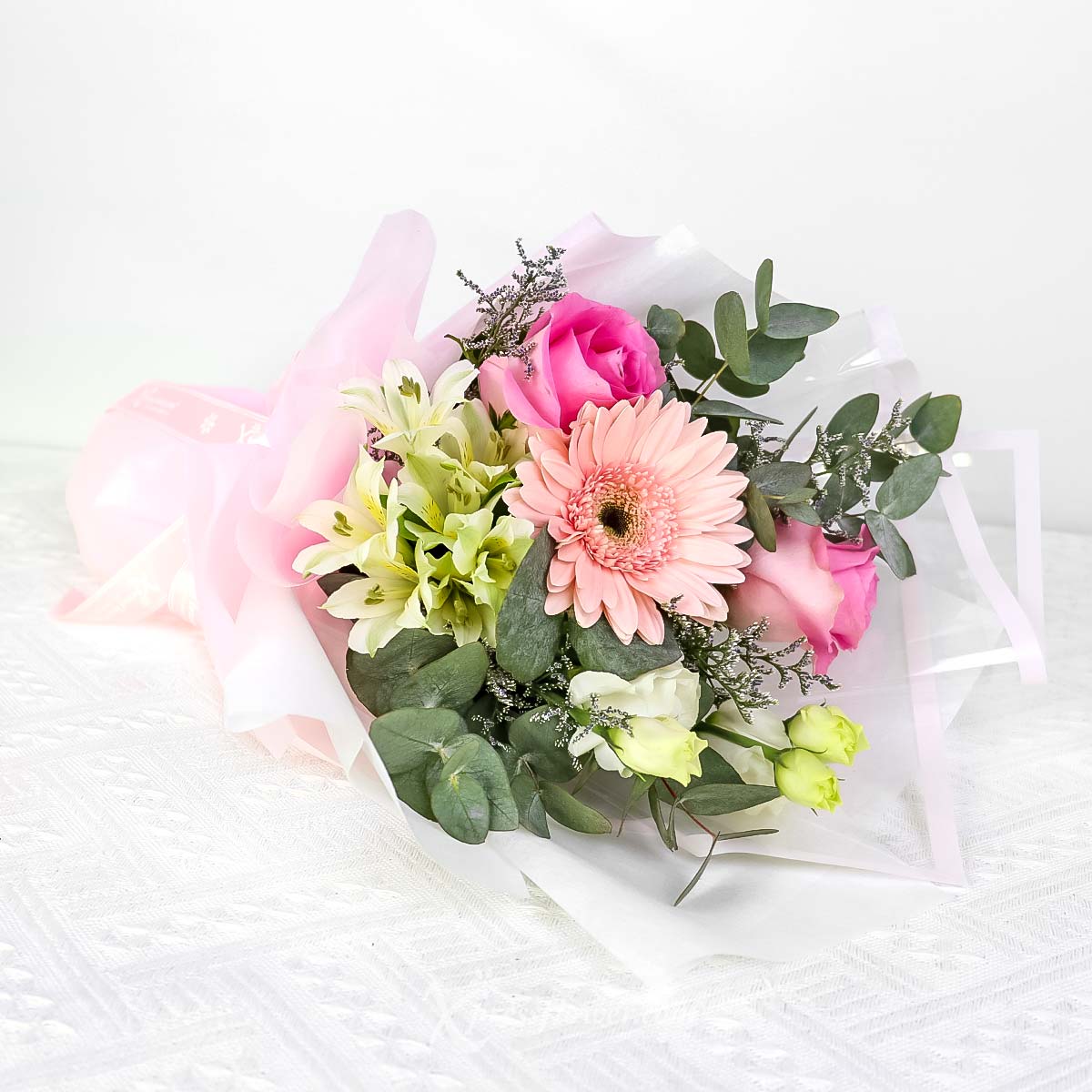 SBL2306 Wholesome Sentiment (Pink Roses & Gerbera with EYS Bird’s Nest) 1c