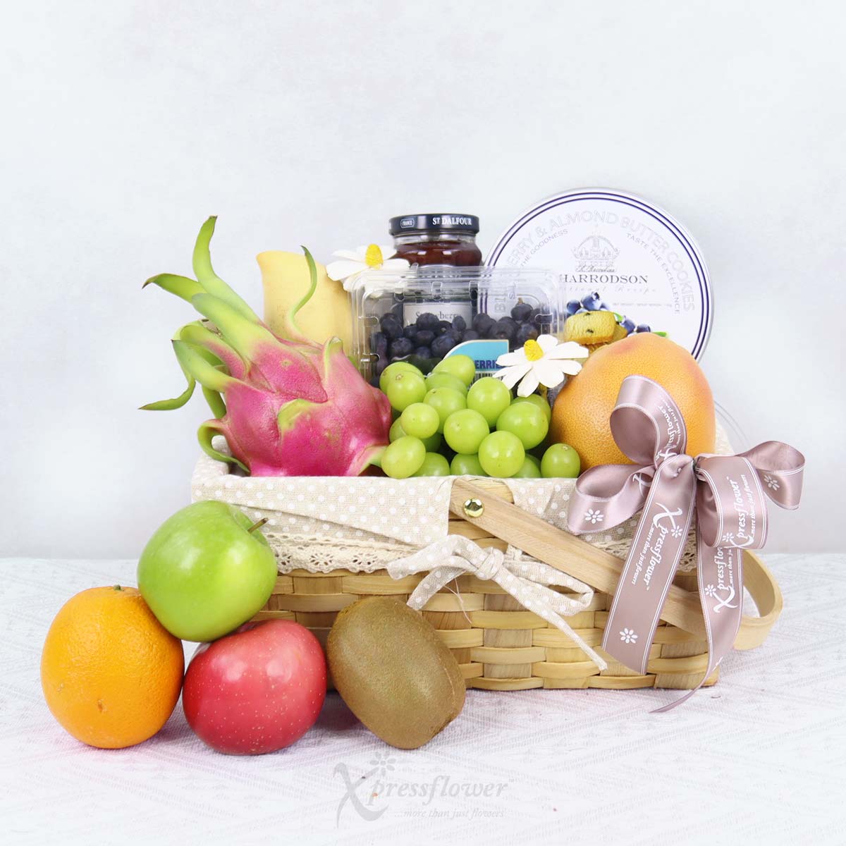 FH2523 Sweet Harvest Fruits Food Hamper 1b