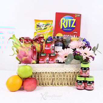 Vital Bloom (Fruits & Food Hamper)
