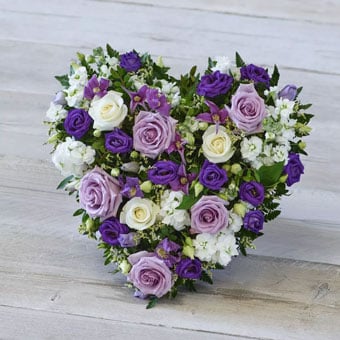 Lovely Lilac Heart (UK)