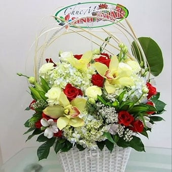 Basket Mixed Flowers (VN)