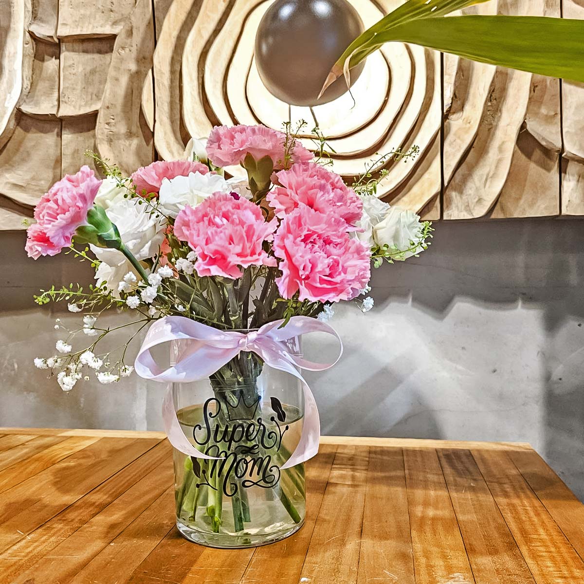 MDAR2453 Pink Delight (10 Shocking Pink Carnations with "Super Mom" vase) 3a