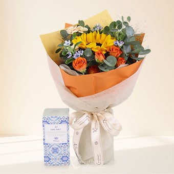 Morning Glow (Sunflower with Whittard Earl Grey Tea)