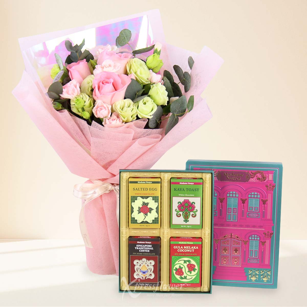 Sweet Heritage (3 Pink Roses with Madame Nonya Chocolate)