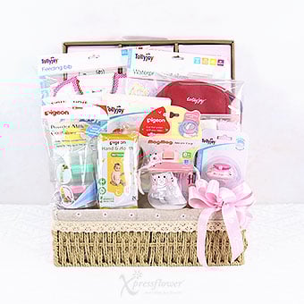 Newborn Essentials (New Born Baby Hamper)