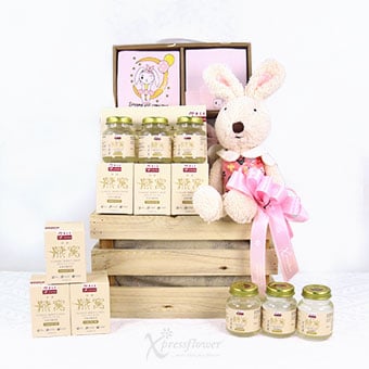 Tender Treasures (New Born Baby Hamper)