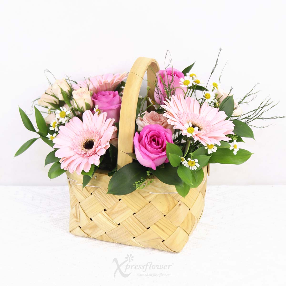 NB2536 Blush Baby New Born Baby Hamper 1c