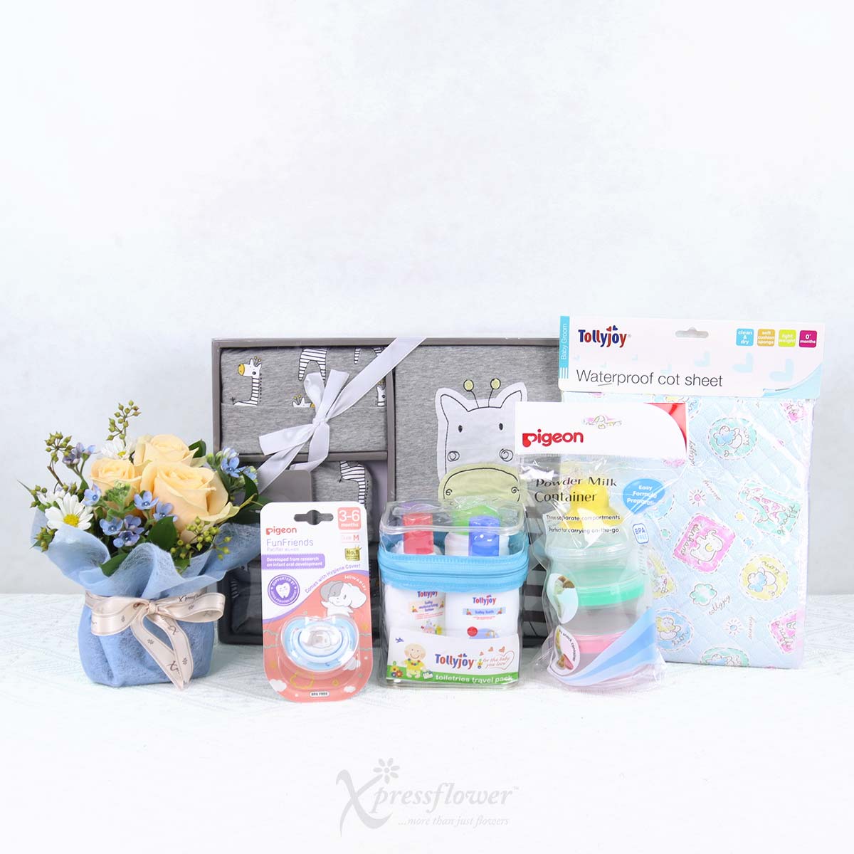 NB2542 Little Lullaby New Born Baby Hamper 1b