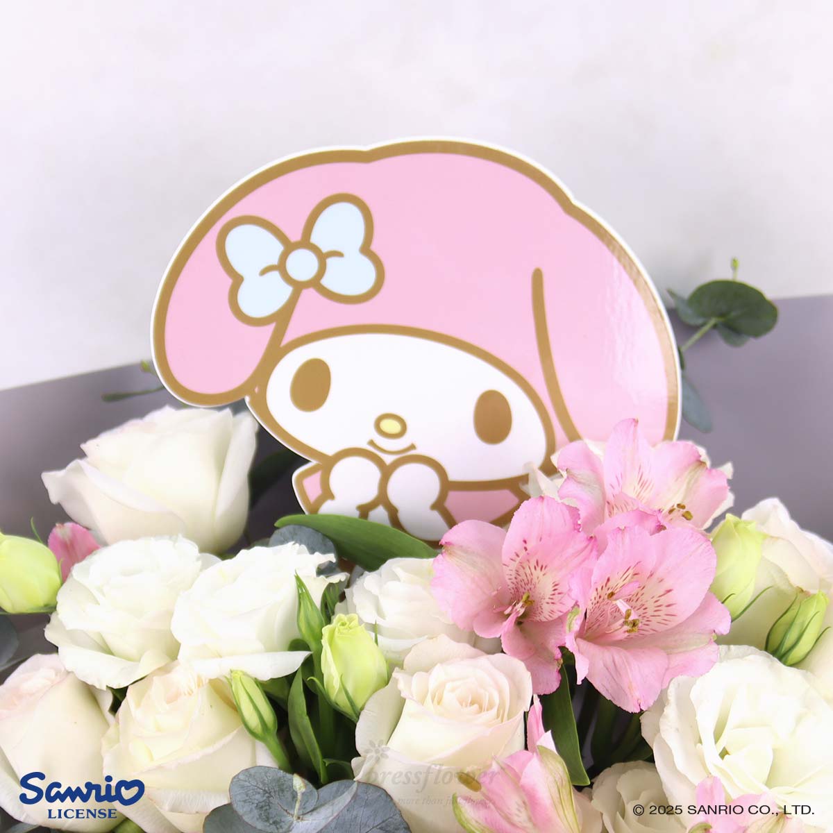 SNBQ2501 Melody Blush 12 White Bunny Roses My Melody Bouquet 1c