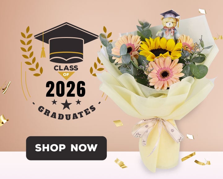 Celebrate special achievements with these graduation flower bouquets!