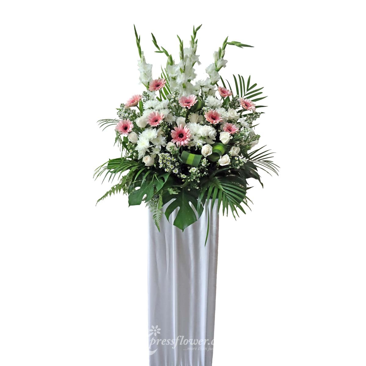 WSC2308 Tranquil Respects  Funeral Condolence Flower Wreath 1b