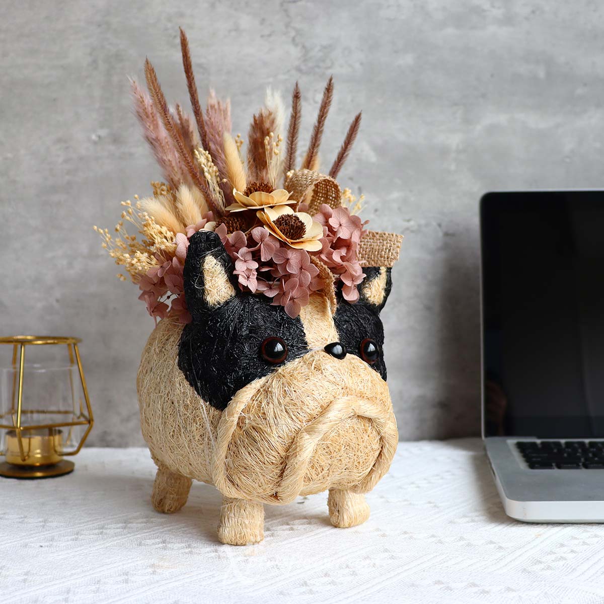 AR2239 Frenchie Floral Preserved Flowers 3a