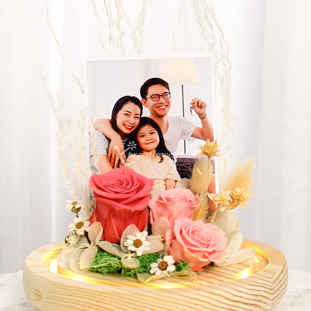 PR2123 Preserved Roses Photo Dome