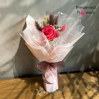 Seductive Roses (Preserved Flowers)