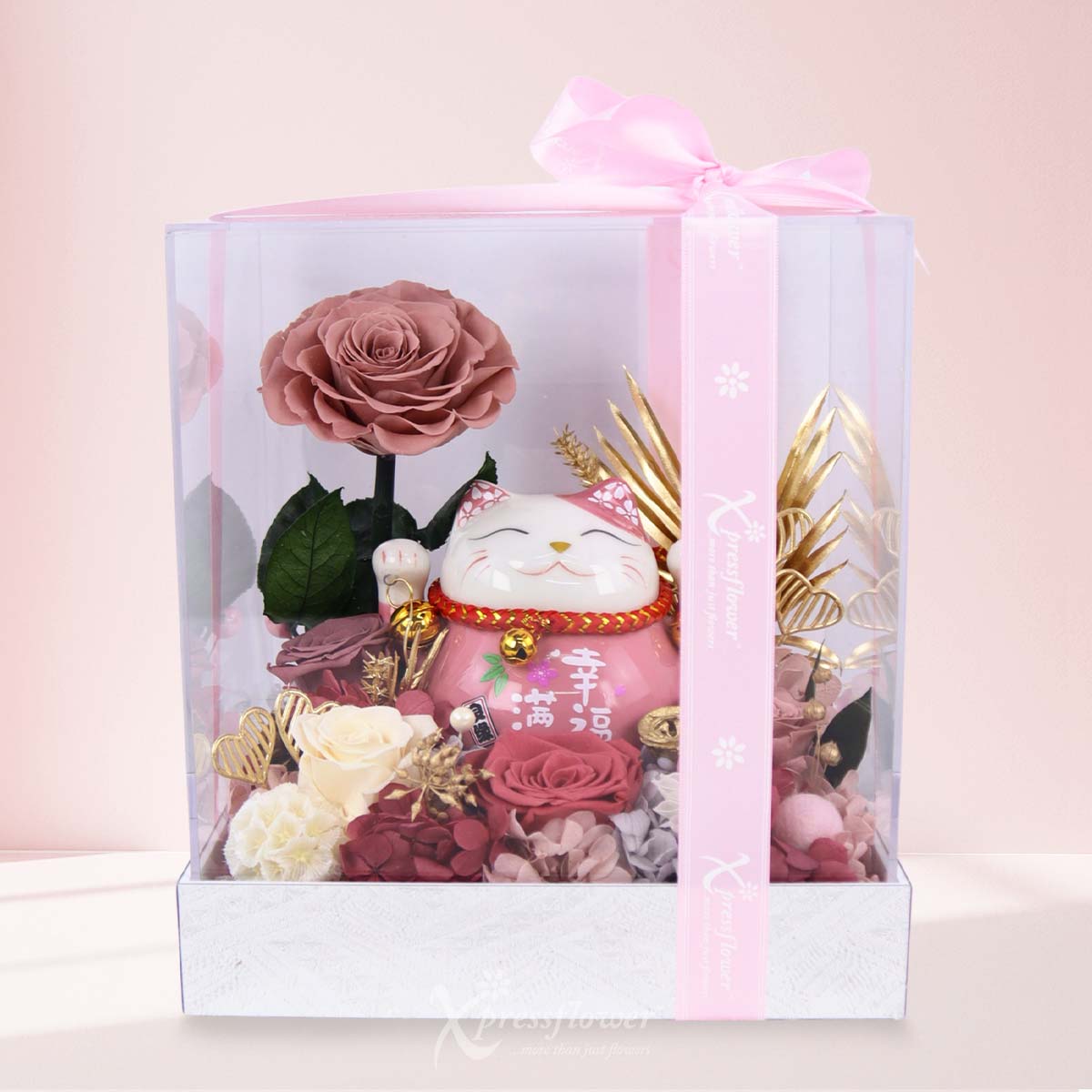 Lucky Grace (Preserved Flowers with Fortune Cat)