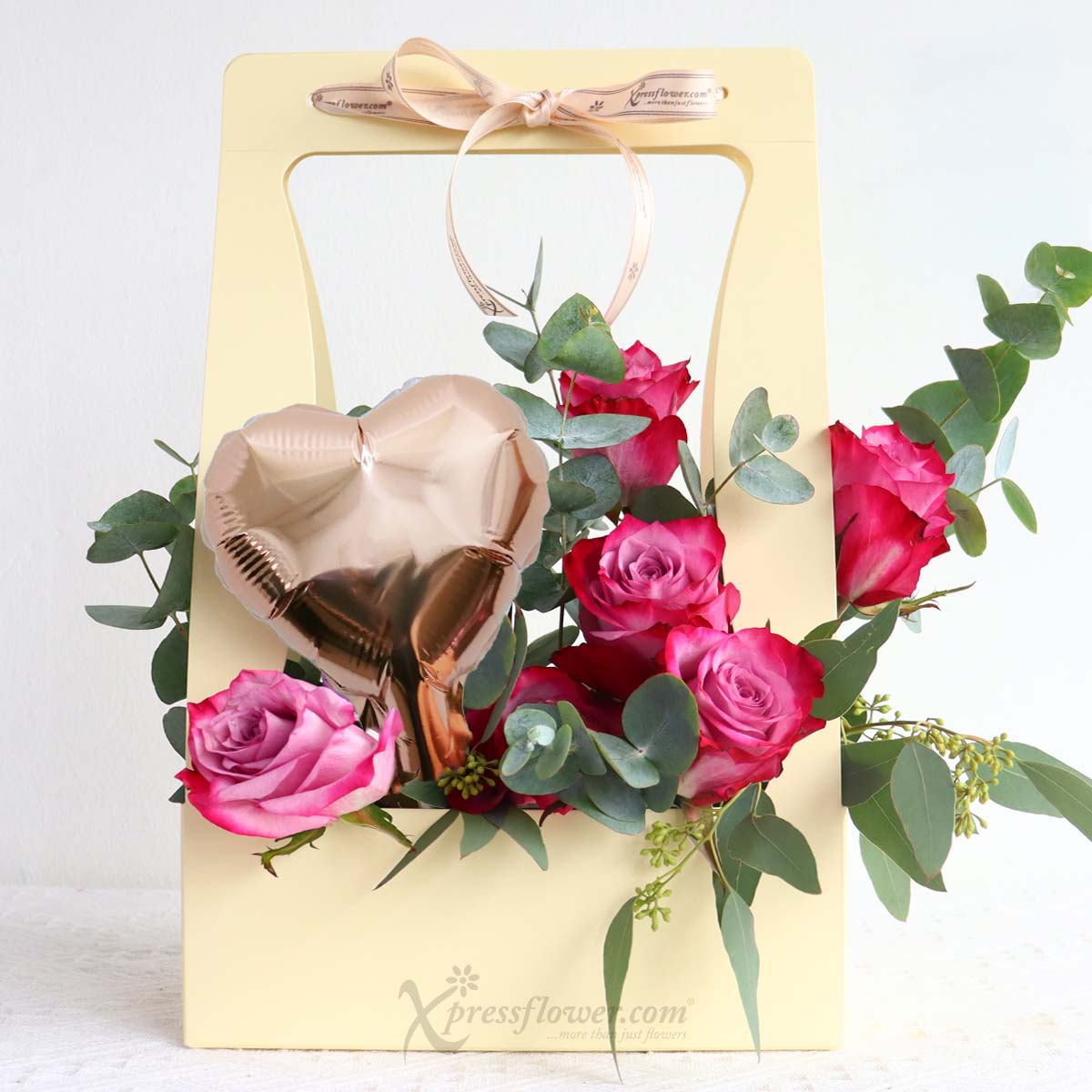 abu2202_blooming mulberry 6 yam roses with mini heart balloon new 1b