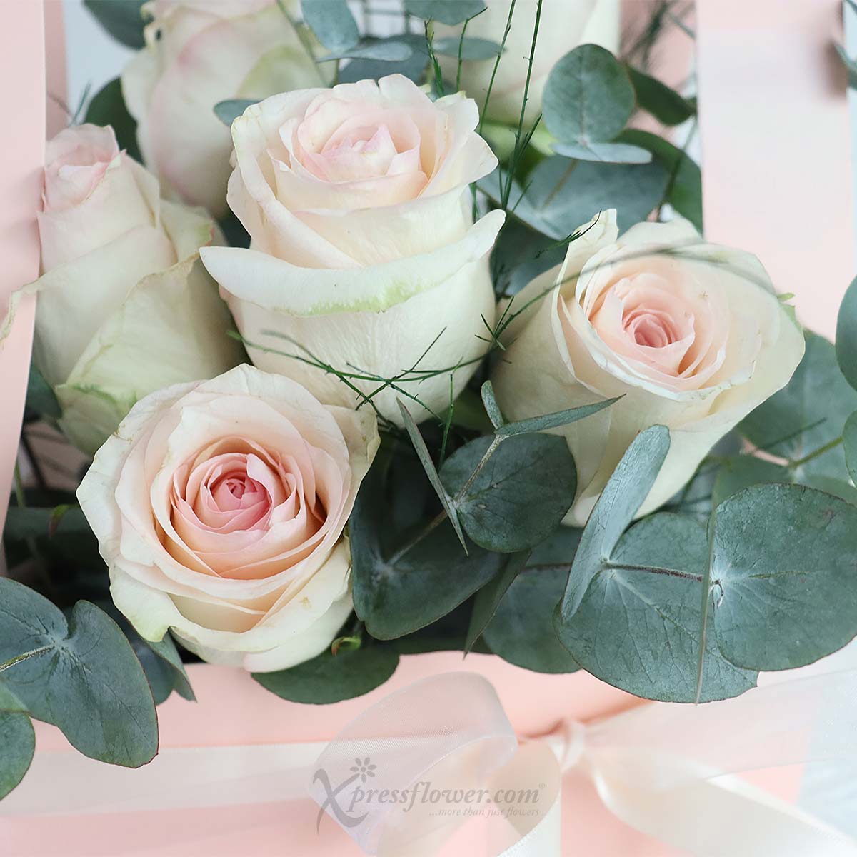 abu2203 pink avi 6 centre pink roses new 1c