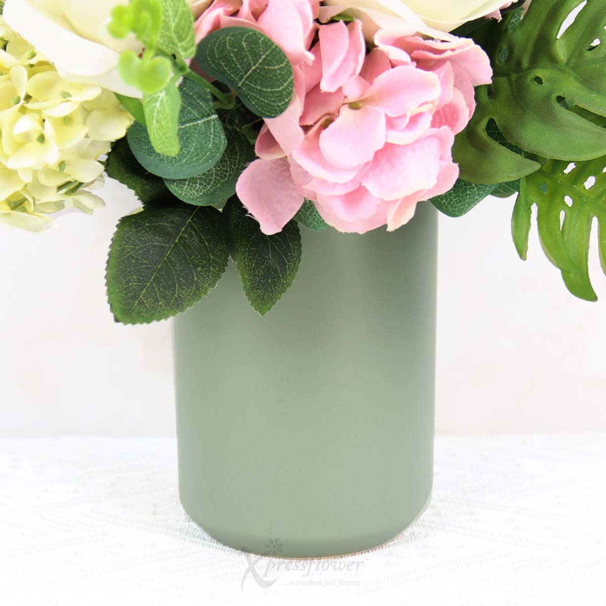 EB2502 Spring Whispers Artificial Flowers 1b