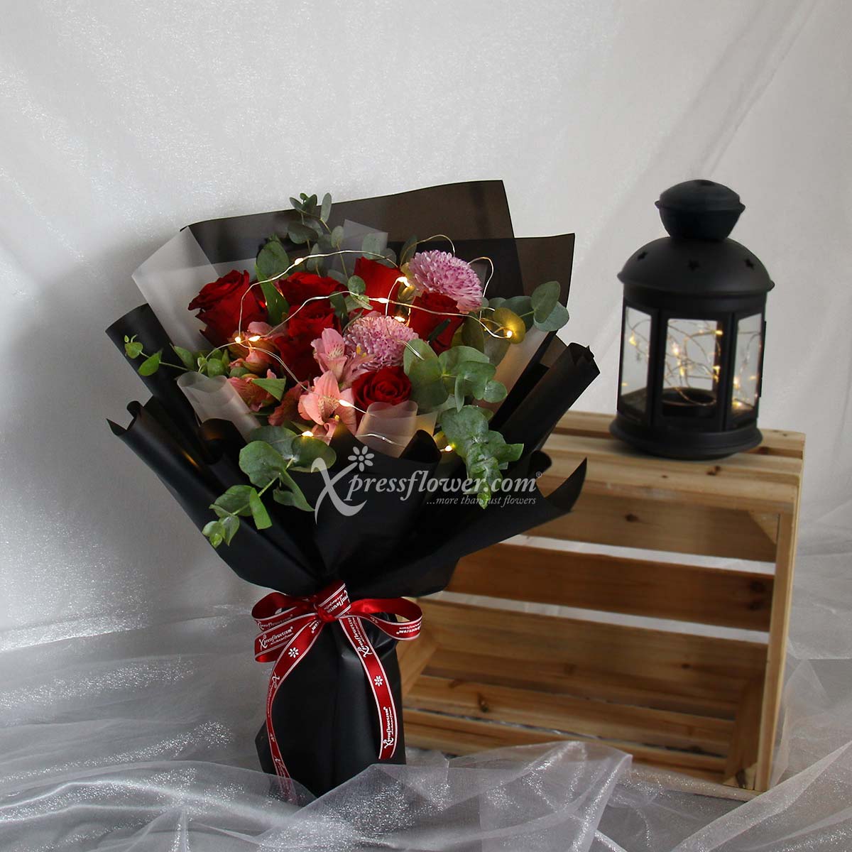 bq2110 Glowing Fantasy 6 Red Roses with LED lights 1c