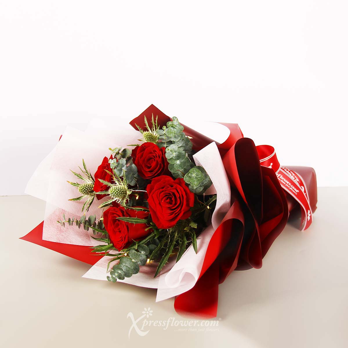 bq2206 dazzling mystery 6 Red Roses with LED Lights 1c