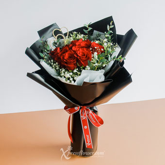 Crimson Affection (9 Red Roses with Diamond Heart Shape Decor)