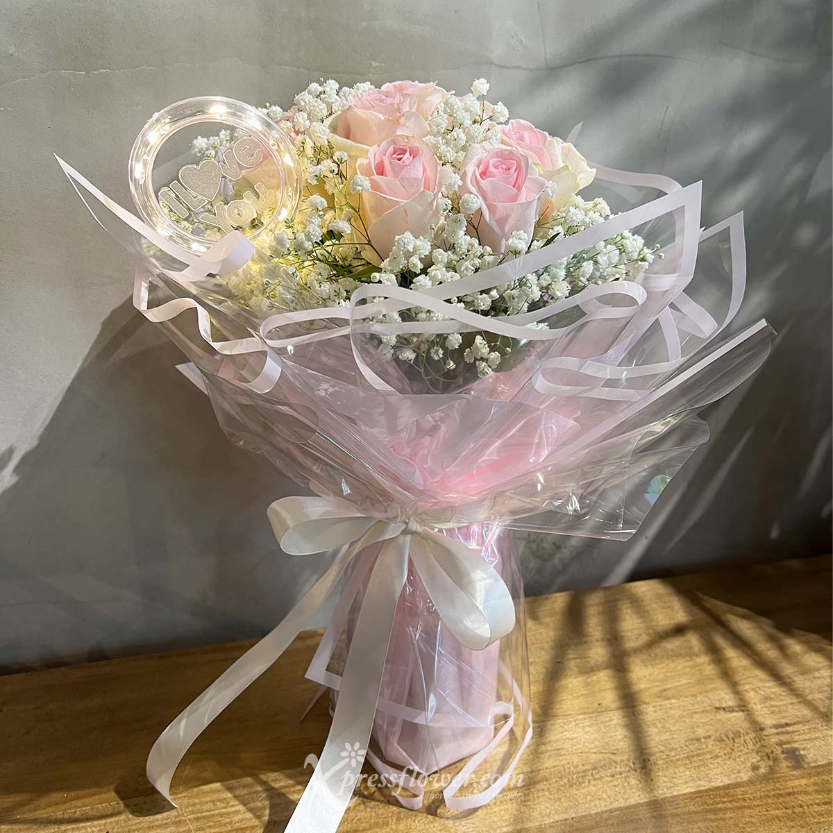 Graceful Treasure (11 Centre Pink Roses with "I Love You" LED Light) 