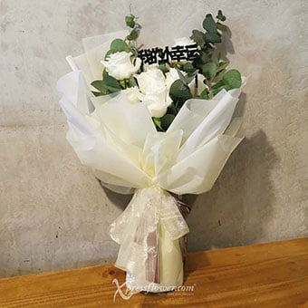 My Lucky Angel (9 White Roses & 我的小幸运 decor)