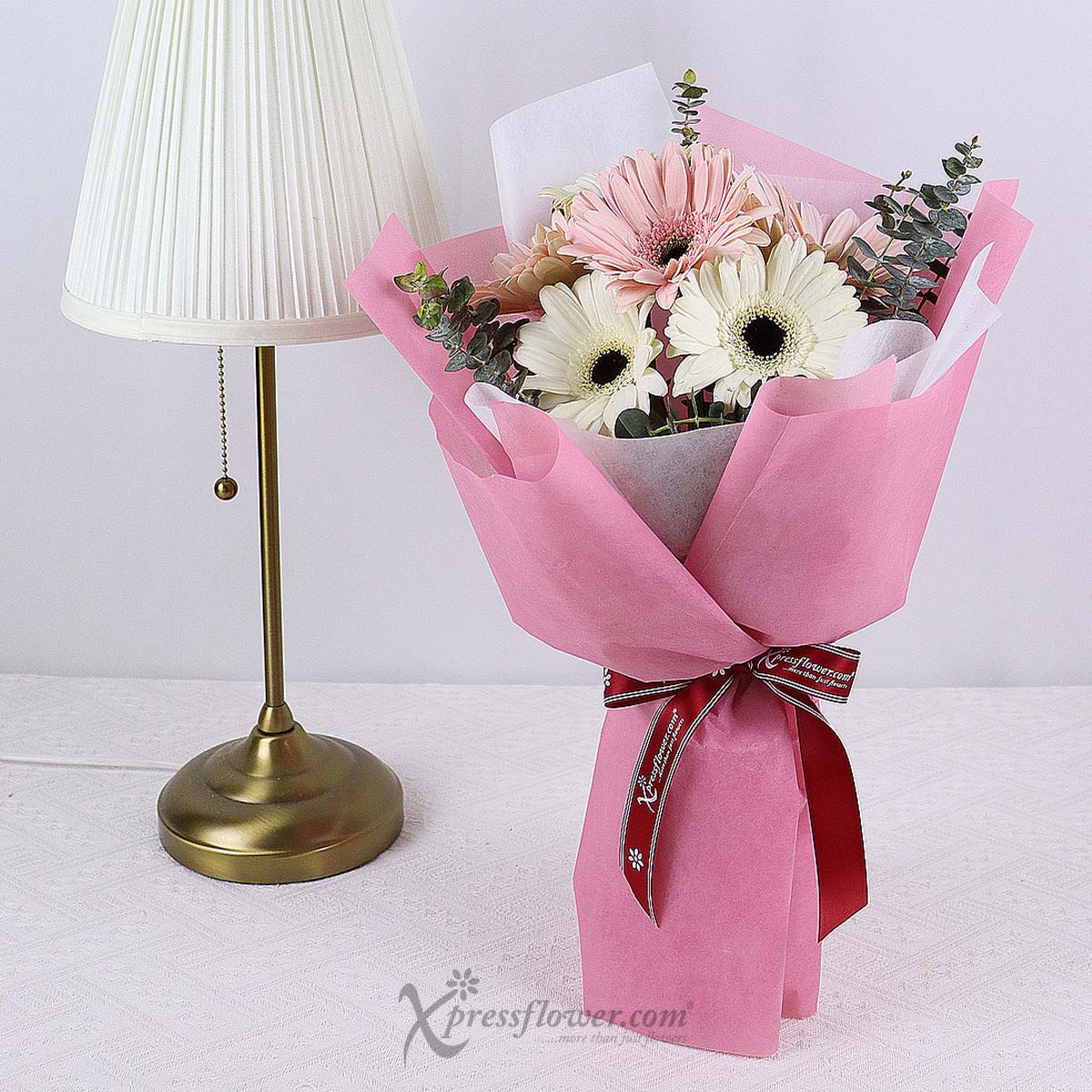 BQ2318 Glam Beauty (6 Mix Pink & White Gerberas) 3a