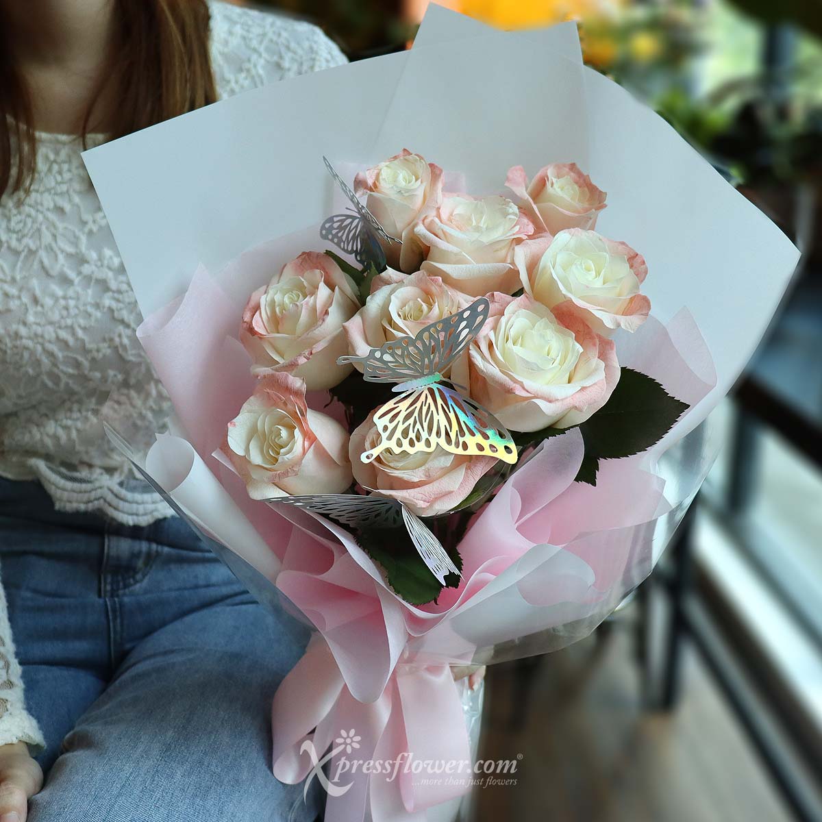 BQ2330 Sugar Blush (9 Sweet Pink Aurora Roses & Butterflies) 4a