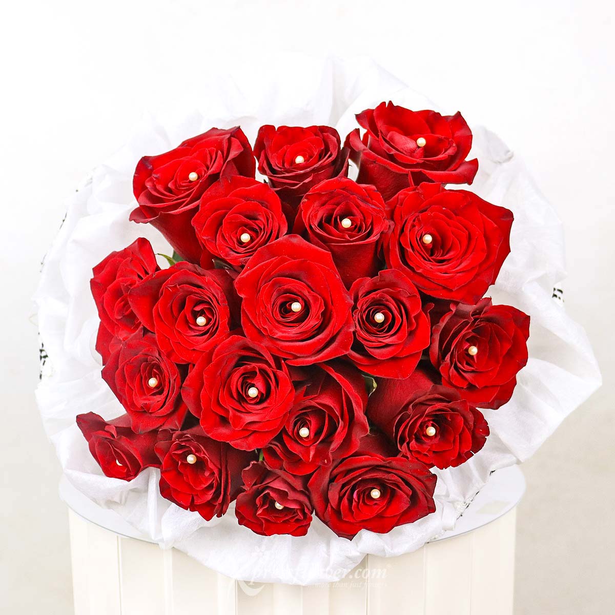 bq2332 fiery desire 19 red roses new 1c