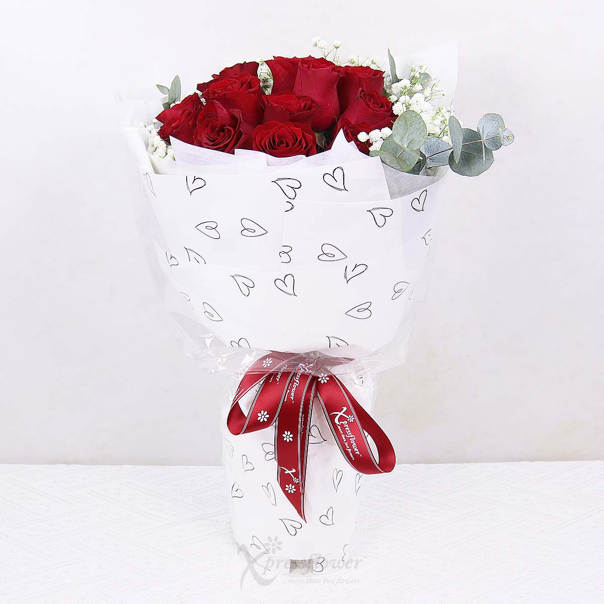 BQ2504 Scarlet Charm 12 Red Roses 1b