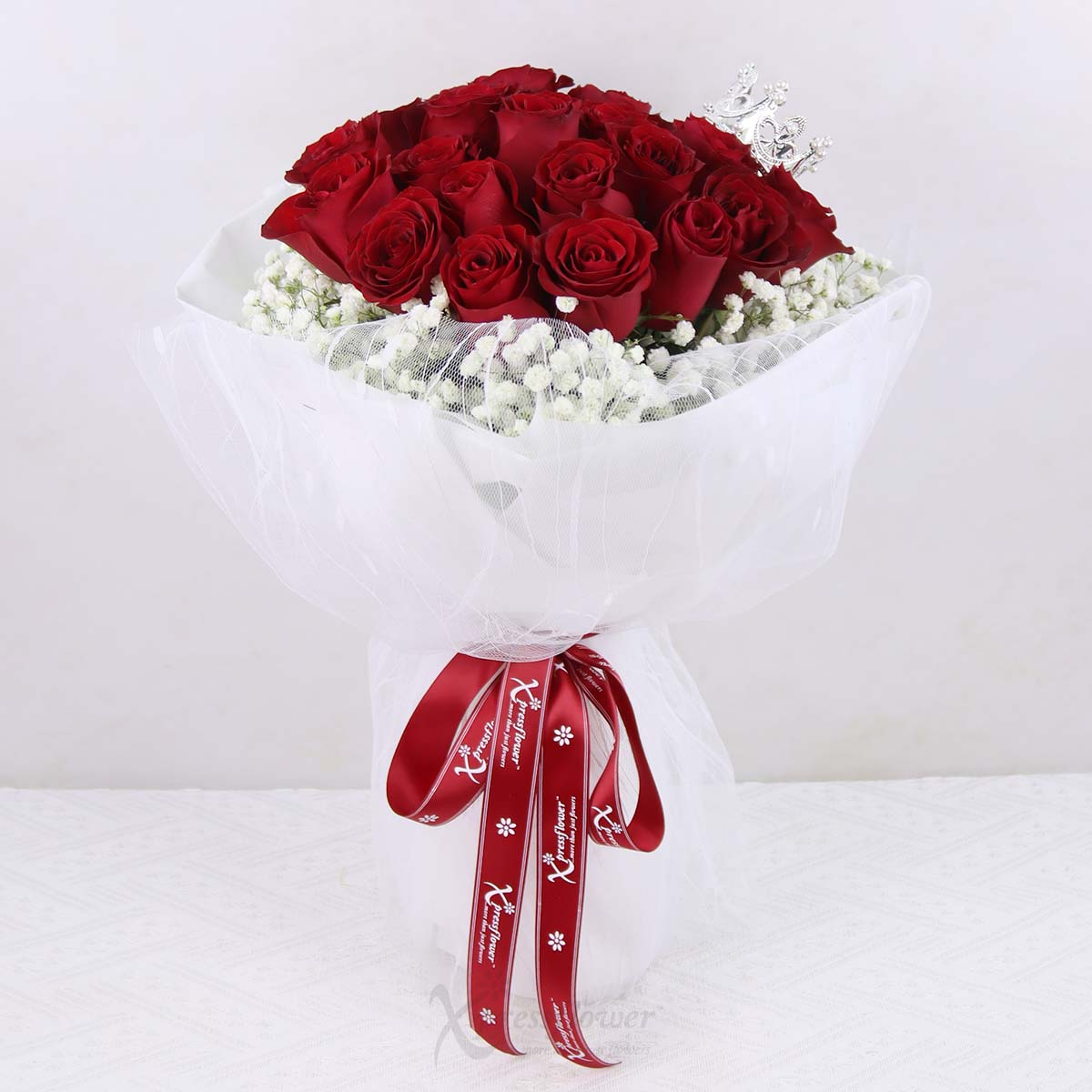 BQ2510 Scarlet Passion 24 Red Roses with Mini Crown 1b