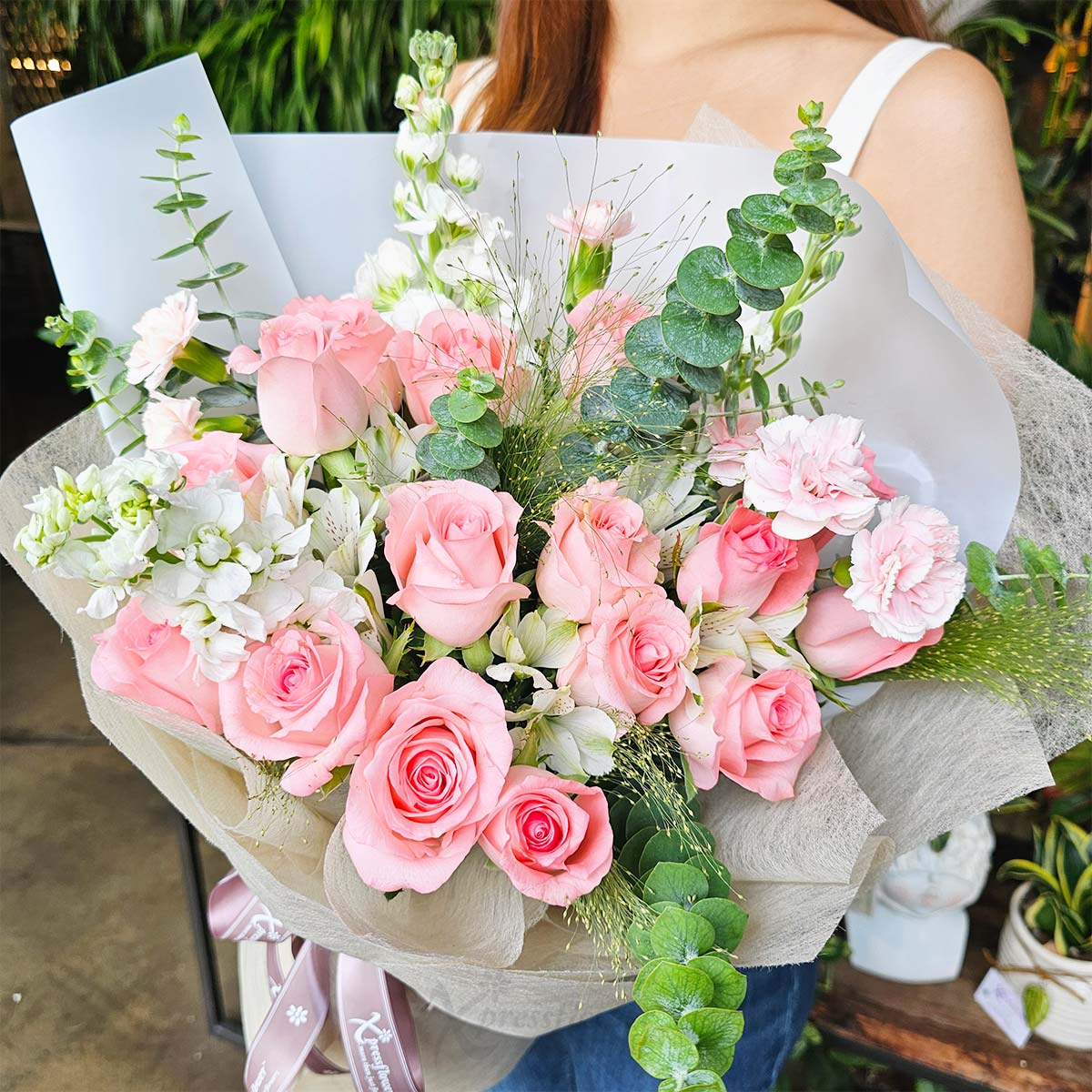 BQ2530 Pink Grandeur 16 Pink Roses with Carnation Sprays 3a