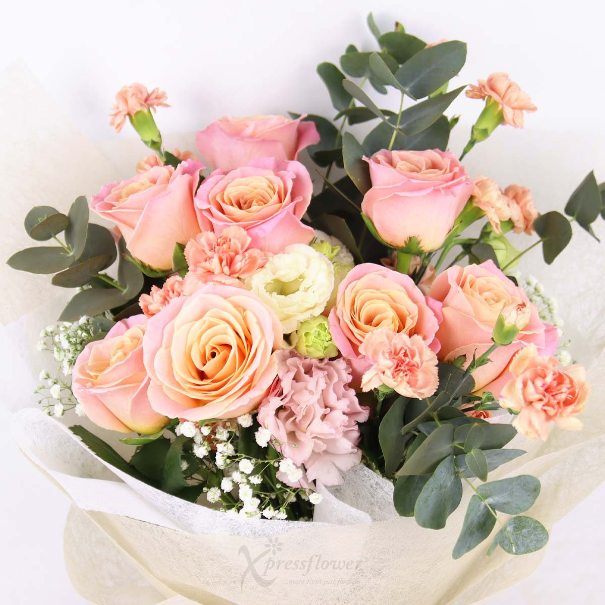 BQ2531 Peachy Grace 9 Piggy Roses with Orange Carnation Sprays 1c