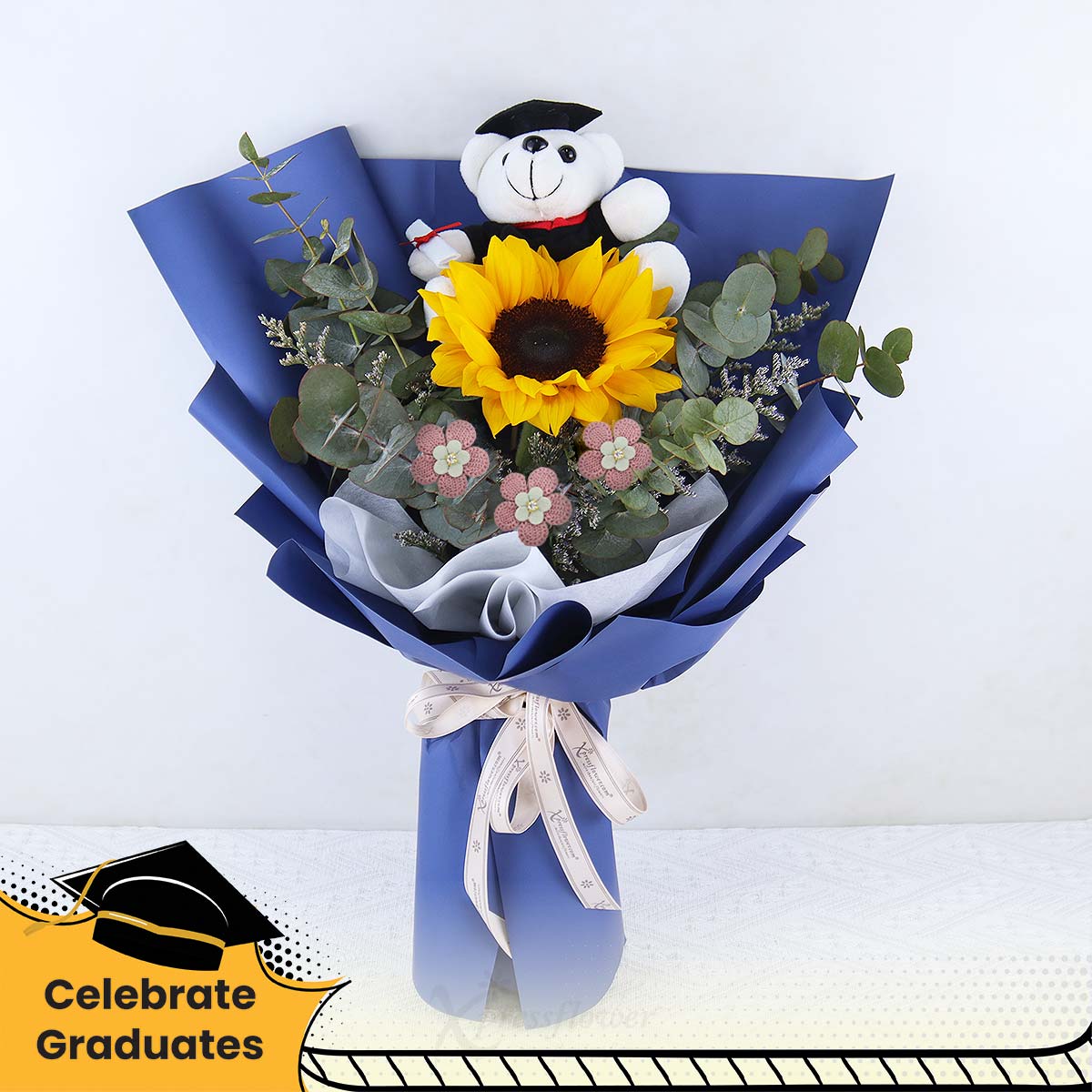 Teddy Academia (Sunflower with Mini Graduation Bear) 