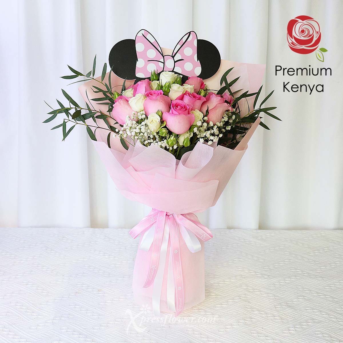 Dazzling Arossa (12 Pink Roses Disney Bouquet)