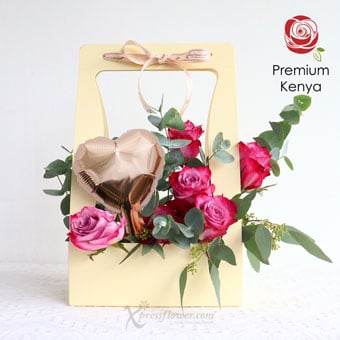 ABU2202 Blooming Mulberry (6 Yam Roses with Mini Heart Balloon)