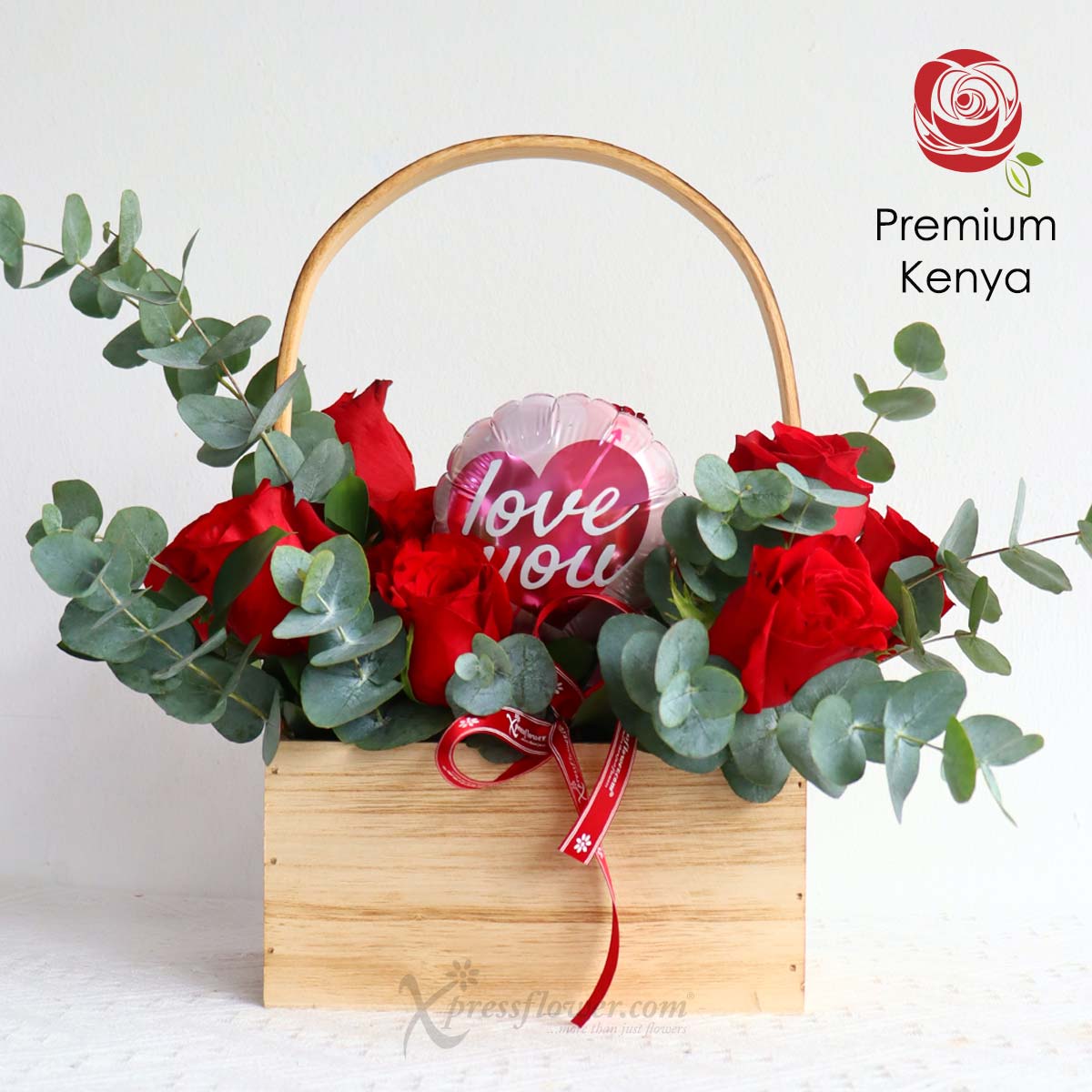 AR2233_Lovecast Surprise (10 Red Roses with “Love You” Mini Balloon)1b