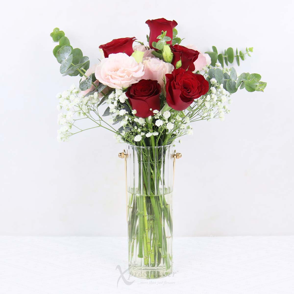 Glassy Flame (5 Red Roses)