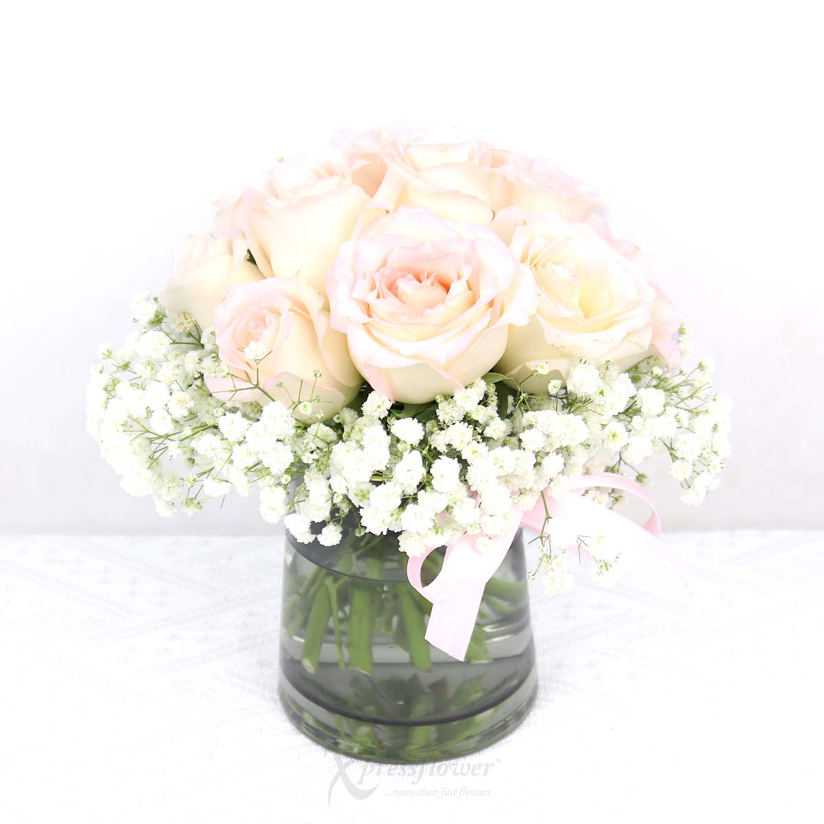 AR2507 Pure Bliss 12 White Bunny Roses 1b