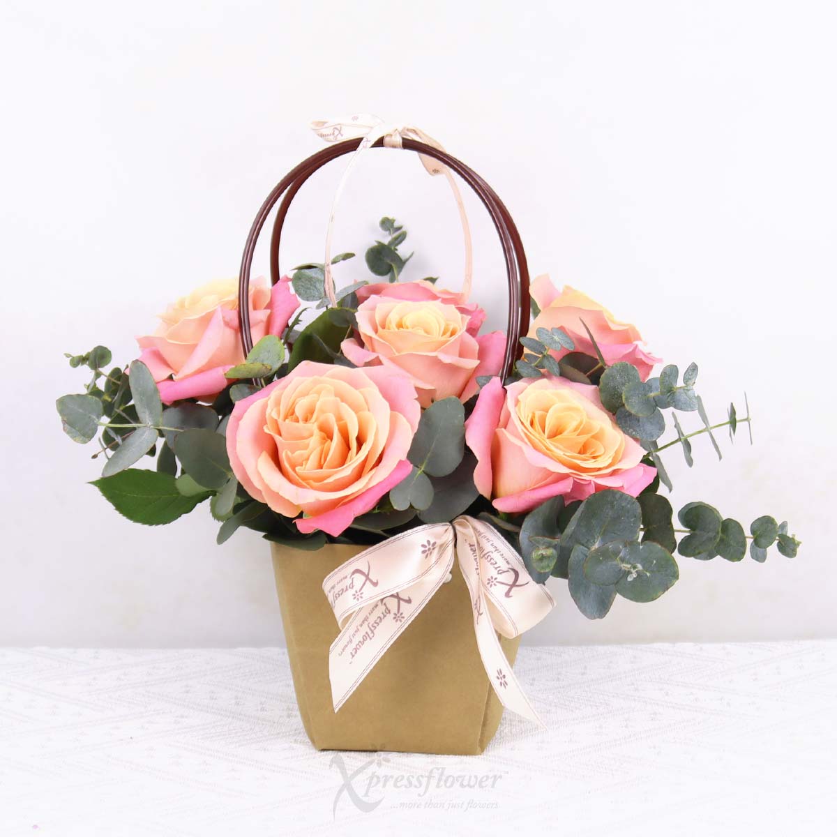 AR2514 Sweet Joy 6 Piggy Roses 1b