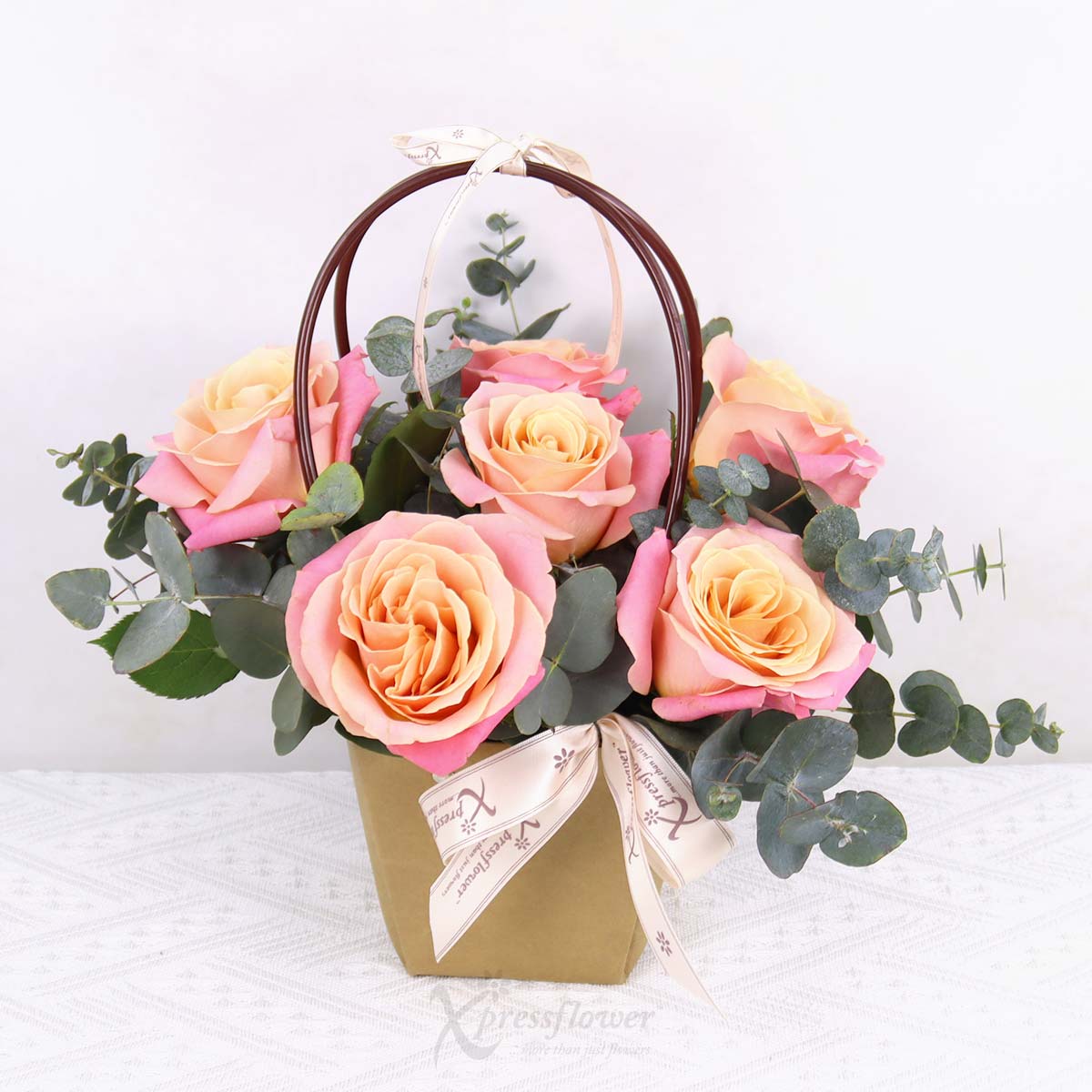 AR2514 Sweet Joy 6 Piggy Roses 1c