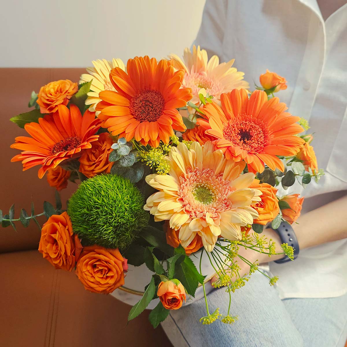 AR2520 Zesty Glow 6 Gerberas 3a